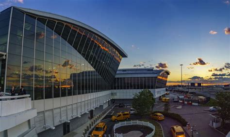 Bus from Stewart International Airport (SWF) .